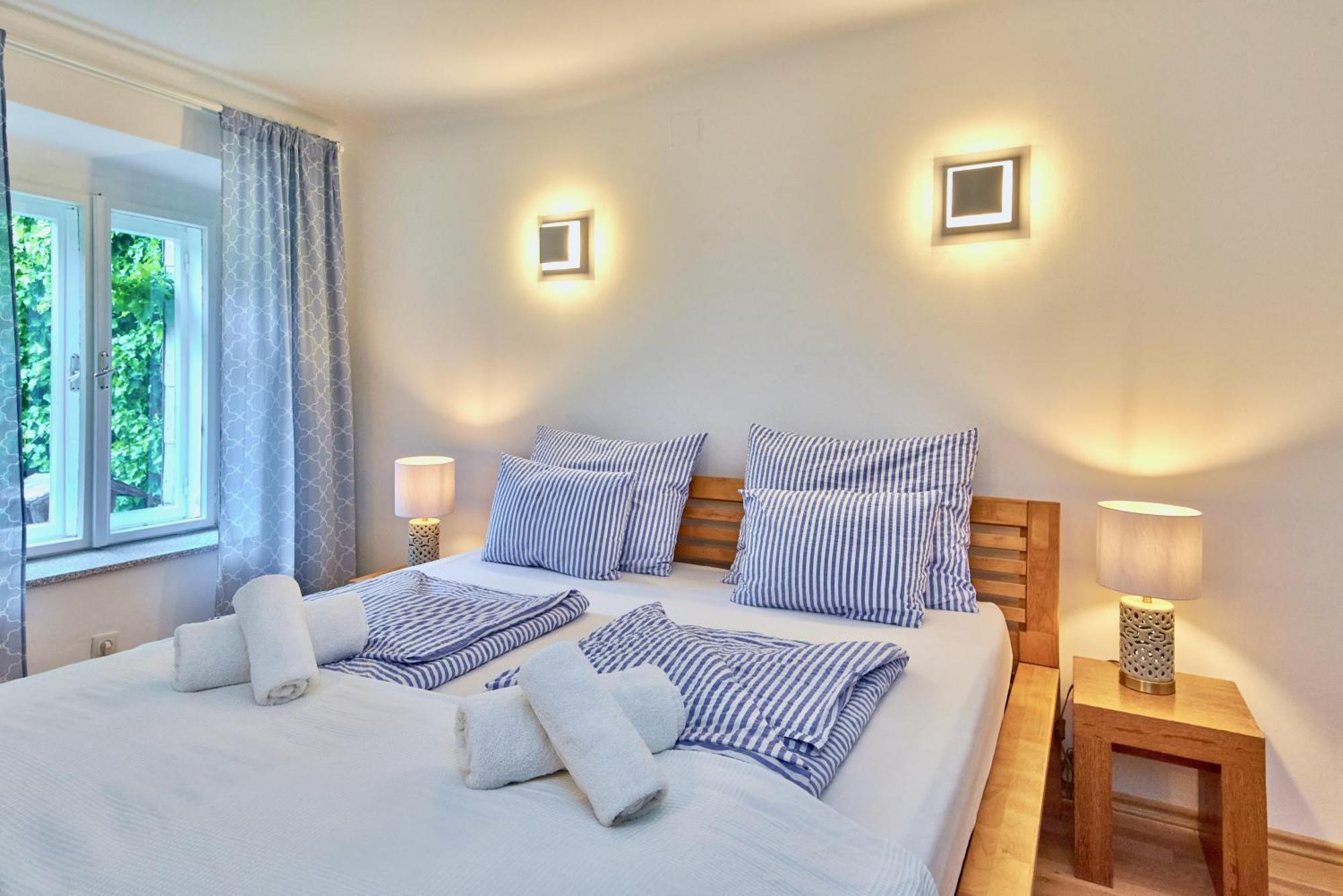 Altstadt Apartments Melk Mit Sauna الغرفة الصورة